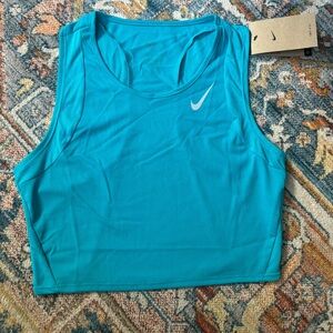 Nike Dri-fit Crop